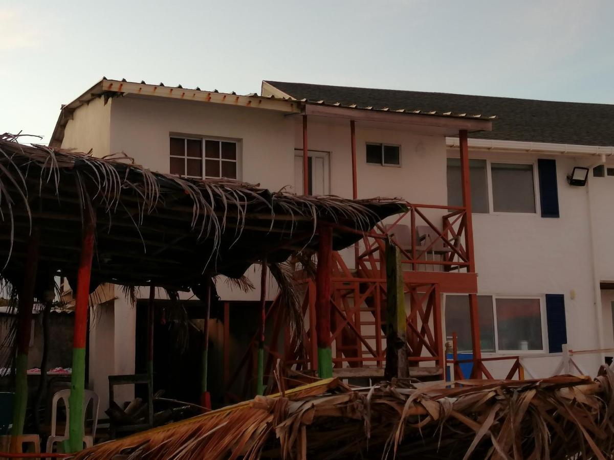 Miss Bassy'S Lodging San Andrés Exterior photo