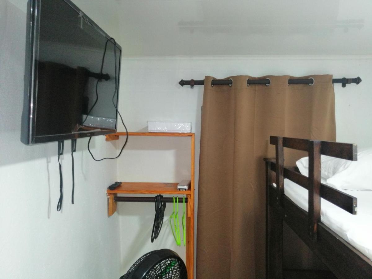 Miss Bassy'S Lodging San Andrés Exterior photo